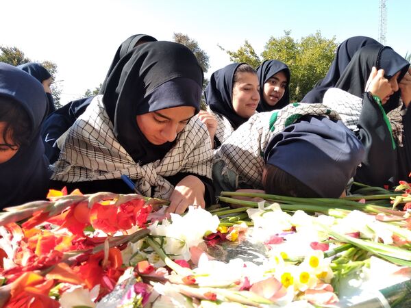 شهید گمنام، بی‌نام اما پرآوازه؛ یادش همیشه در دل‌ها زنده می‌ماند