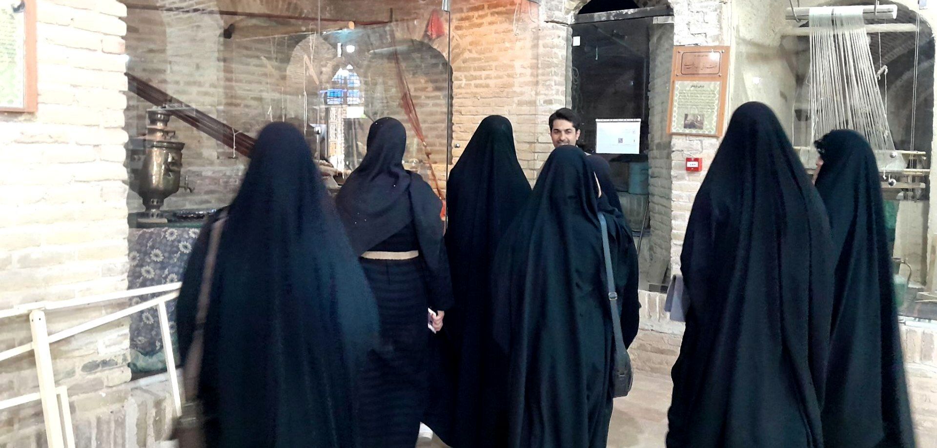 بازدید خبرنگاران پانا جلگه رخ از مجموعه گردشگری قطب الدین حیدر و رباط طبسی 