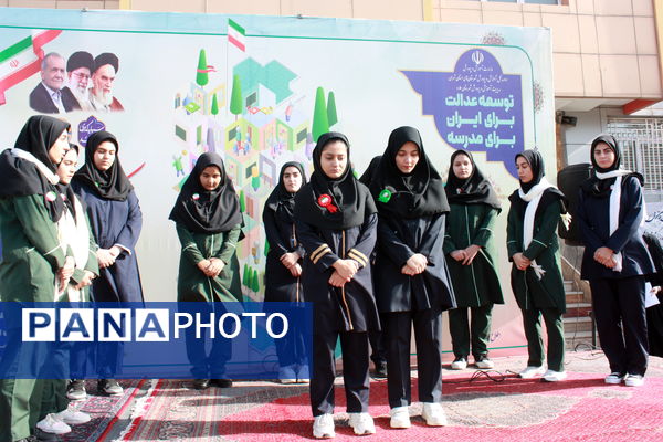 همزمان با سراسر کشور،دانش آمپزان  مدارس ملارد با شور و شوق به سوی مدارس شتافتند 