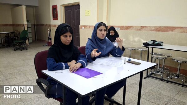 مرحله منطقه‌ای دوازدهمین جشنواره نوجوان خوارزمی در محور آزمایشگاه علوم 