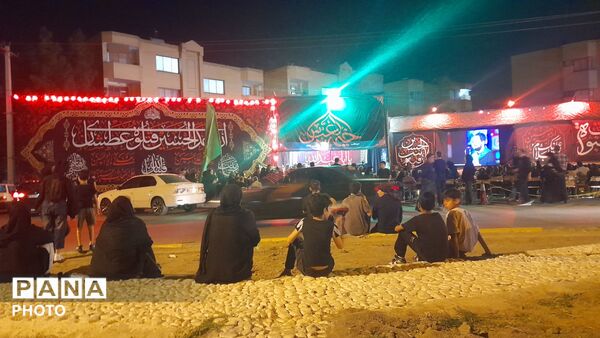 نسل جوان و کودک، پرچم‌داران عشق حسینی در مشهد