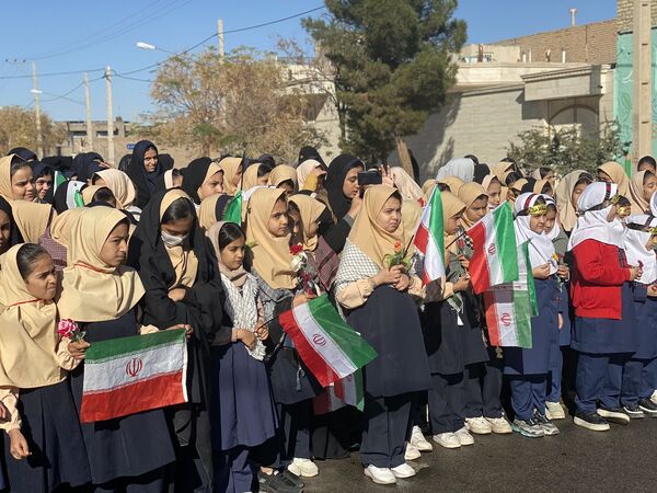 مراسم استقبال از شهید گمنام در شهرستان مه‌ولات