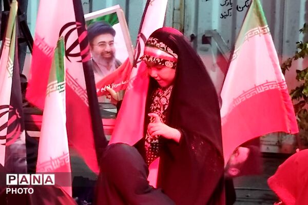 اجتماع فرهنگیان میهن دوست در خیابان کشوردوست