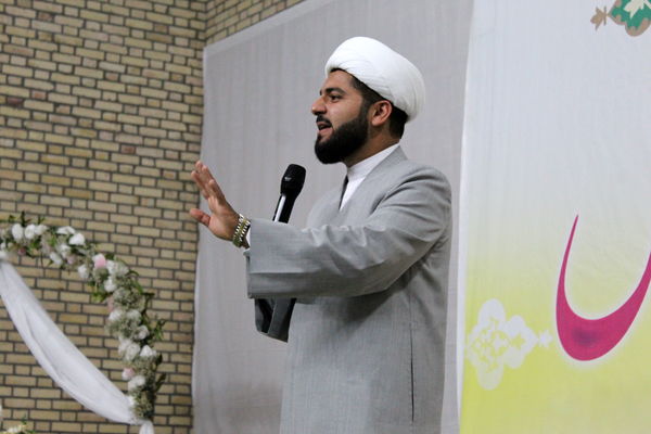 جشن چتری برای آرامش در شهر درق