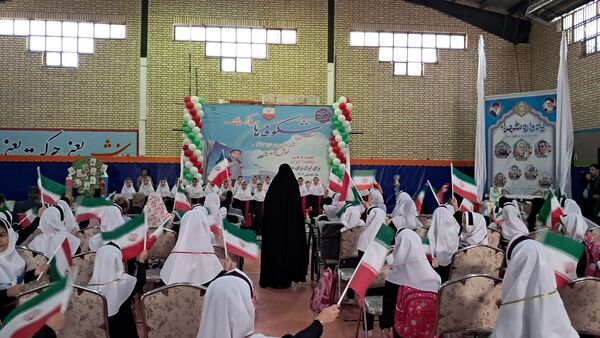 برگزاری مراسم جشن شکوفه‌ها در زنجان