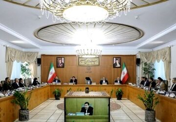 مخبر: مردم همواره به مسئولیت‌های خود در رابطه با نظام به شایسته‌ترین نحو عمل کرده‌اند