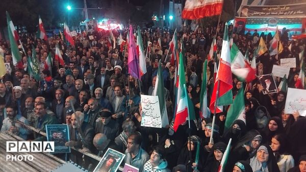 نورآباد میزبان هفتاد و چهارمین موج تجمعات بیعت با رهبری 