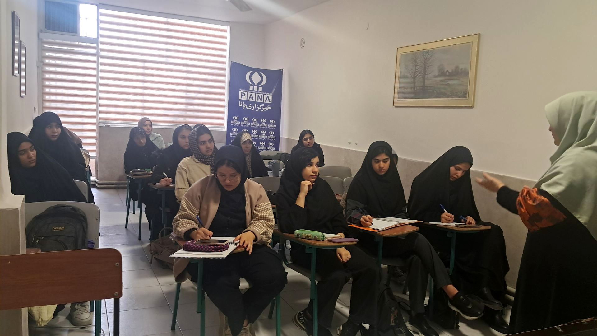 کارگاه آموزشی خبرنگاران پانا ناحیه 4 کرج 