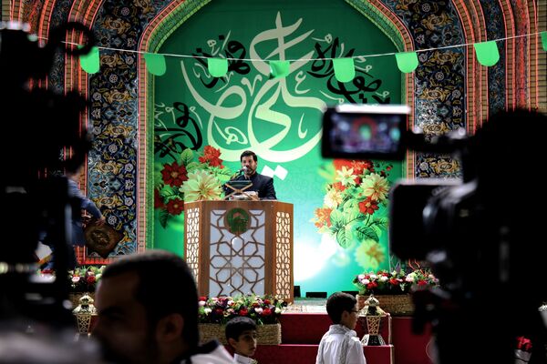 عید امامت در حرم امام رضا(ع)