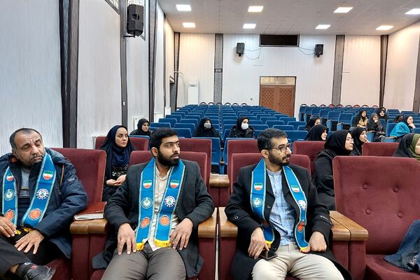 برگزاری دومین دوره تربیت مربی پیشتازان سازمان دانش‌آموزی در کهریزک 