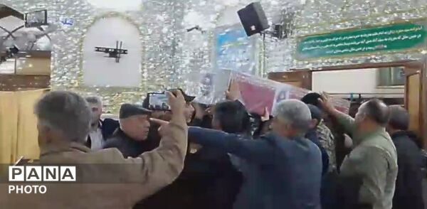 مراسم وداع با شهید علی‌اکبر خوافی در شهرستان میان‌جلگه