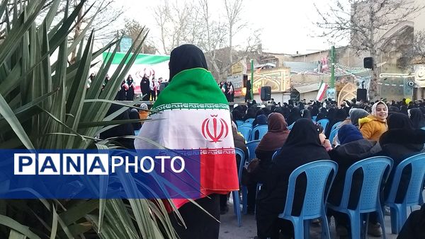 جشن میلاد حضرت مهدی ( عج) و اعیاد شعبانیه در خیابان امام خمینی نیشابور 