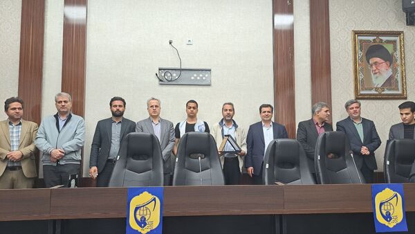 همایش تجلیل از عوامل سیزدهمین دوره نمایشگاه های مدرسه انقلاب