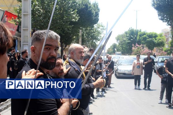 اجرای مراسم شاه‌حسین گویان در شهرستان فردیس