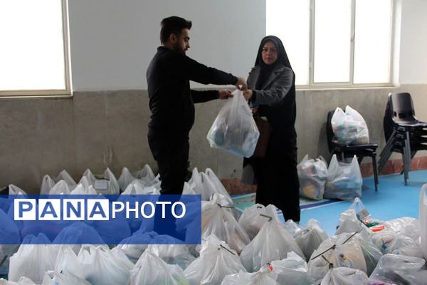 اهدای وسایل ورزشی به مدارس ناحیه یک شهرری