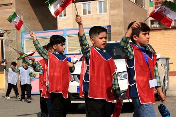افتتاحیه المپیاد تربیت‌بدنی در بهارستان 2