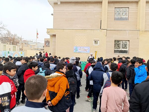 جشن عید مبعث در دبستان معلم آشخانه
