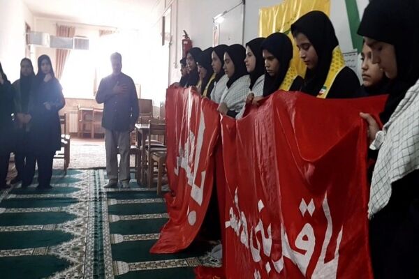 گرامیداشت هفته نیروی انتظامی در دبیرستان شهید مجید دهنوی