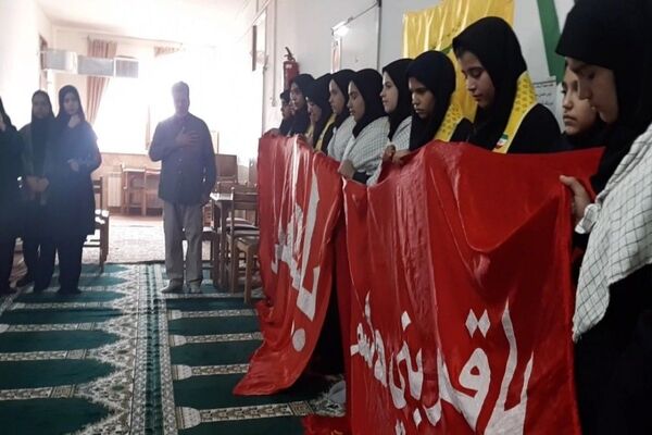 گرامیداشت هفته نیروی انتظامی در دبیرستان شهید مجید دهنوی