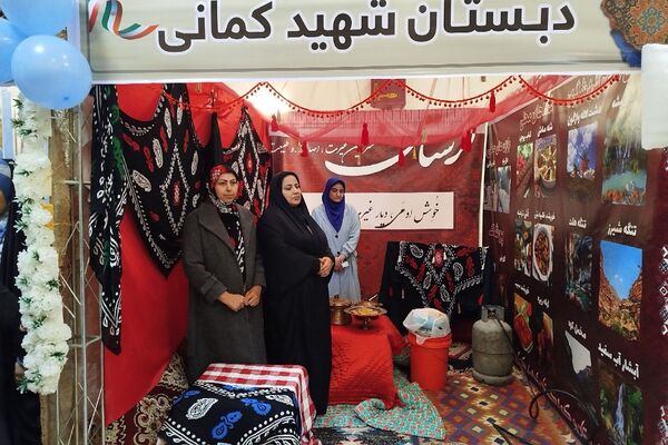 جشنواره رنگ و فرهنگ در کانون شهید آوینی فشافویه؛تجلی هویت و هنر ایرانی