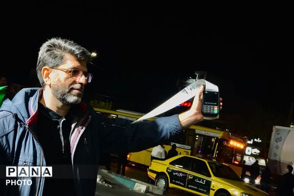 یادبود شهدا و تجدید پیمان مردمی