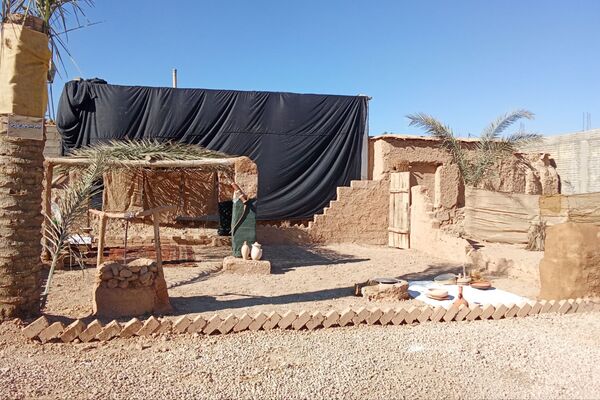 اجرای تعزیه شهادت حضرت زهرا (س) در روستای ظفرآباد شیراز