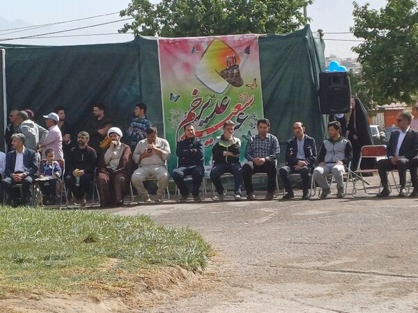 پیاده‌روی خانوادگی به مناسبت دهه امامت و ولایت در شهرستان شیروان 