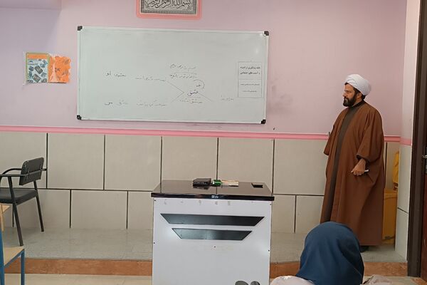 یک روز بدون کیف همراه با آموزش خود مراقبتی در دبیرستان شریعت 
