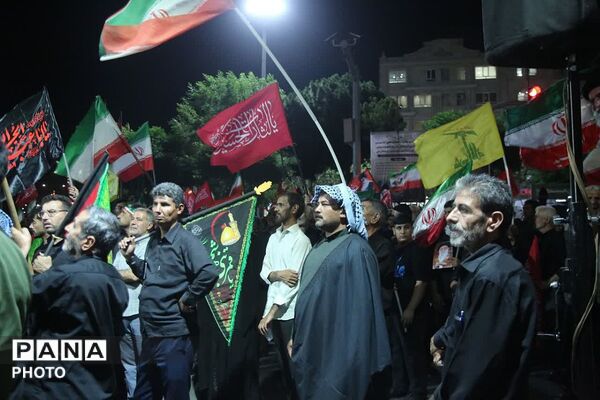 همنشینی اشک و حماسه در میدان شهدای باقرشهر