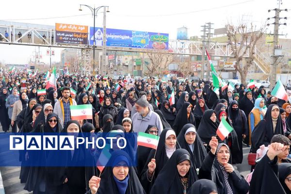 اسلامشهر در مسیر انقلاب؛ حماسه‌ای دیگر در ۲۲ بهمن رقم خورد