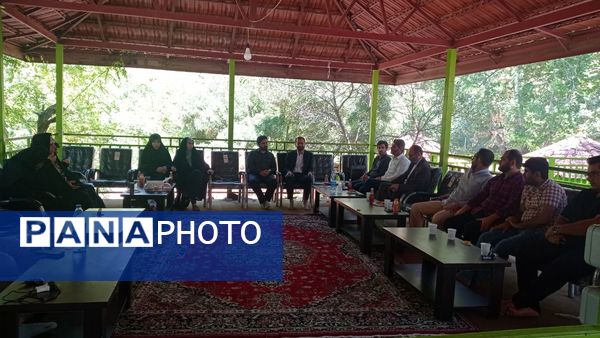 جلسه هماهنگی طرح ملی نهضت سلامت در اردوگاه شهید بهشتی یاسوج