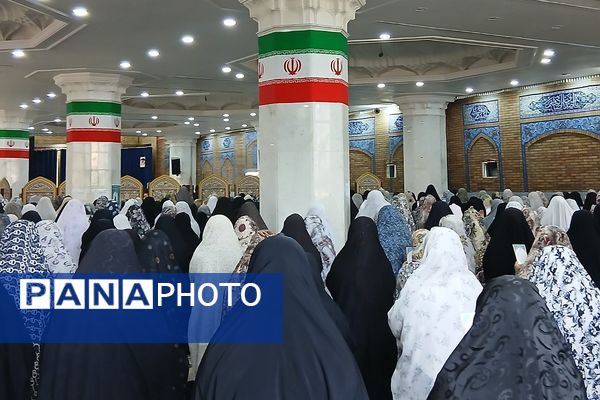 نماز عید قربان، تجلی بندگی خدا