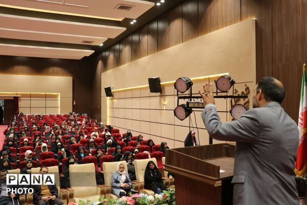 از توکیو تا نجف‌آباد اصفهان