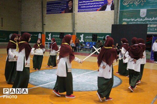 دومین روز بازی های بومی محلی منطقه ۵ کشور در خراسان جنوبی