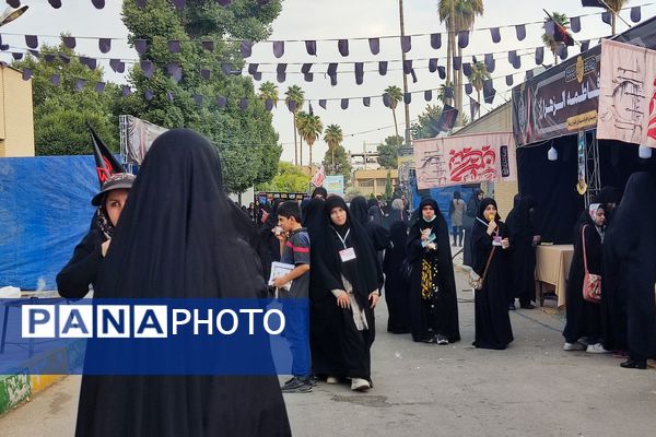 پیاده‌روی و موکب گردی کودکانه در دانشگاه صنعتی شیراز به‌مناسبت اربعین حسینی