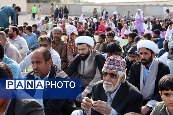 حضور پرشور شیعه و سنی دهستان رمشک در یوم‌الله ۲۲ بهمن