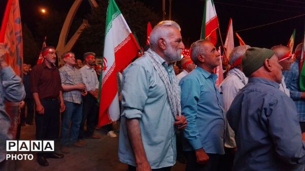 همزمان با سراسر کشور؛ صد و شصت و نهمین شب «بیعت با رهبری» در نورآباد