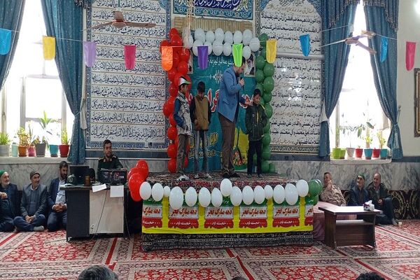 جشن انقلاب به مناسبت راهپیمایی یوم‌الله ۲۲ بهمن در مسجد جامع شهر بار