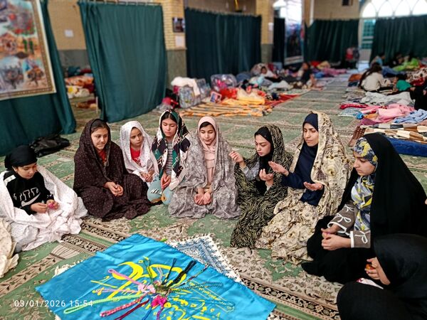 شور و خلوص در اعتکاف ارسنجان