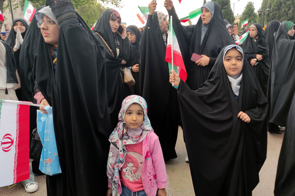 اسرائیل! فریاد کودکان ایران را بشنو