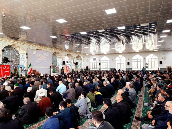 نماز عبادی سیاسی جمعه در شهرستان کاشمر 