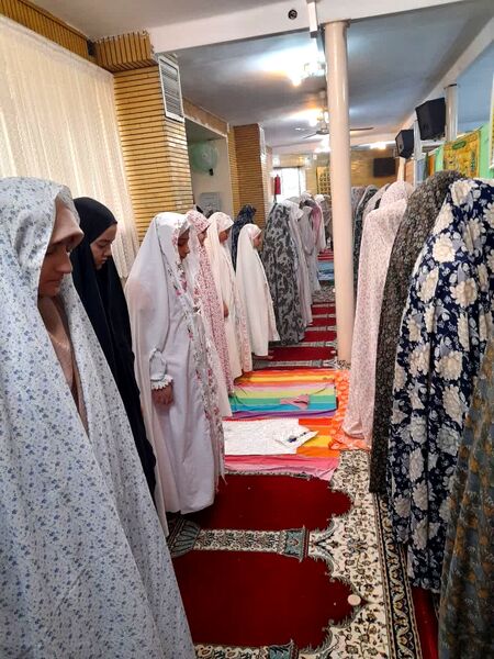 اعتکاف دانش‌آموزان منطقه ۱۶؛ دارالشهدای شهر تهران 
