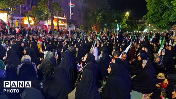 اقامه نماز استغاثه به امام عصر (عج)