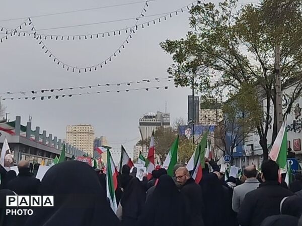حضور پرشور مردم شهر نَسَر در راهپیمایی روز قدس و بیعت با رهبر فرزانه انقلاب