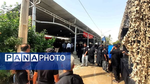 حزن عاشورایی در گلزار شهدای سیدمحمد کازرون