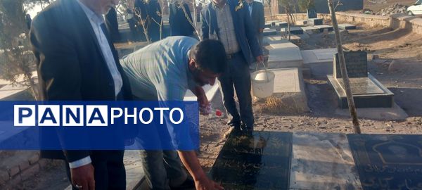 غبارروبی مزار شهدای روستای سربالا 