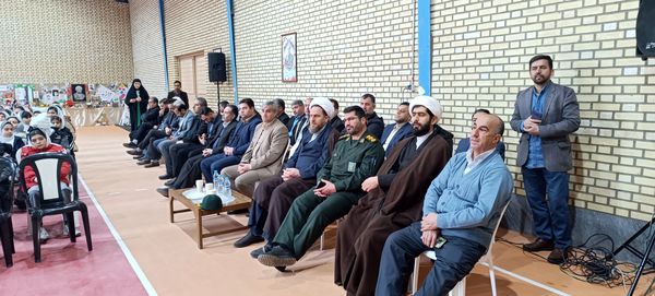مراسم آیین نواختن زنگ انقلاب در مدارس استان زنجان