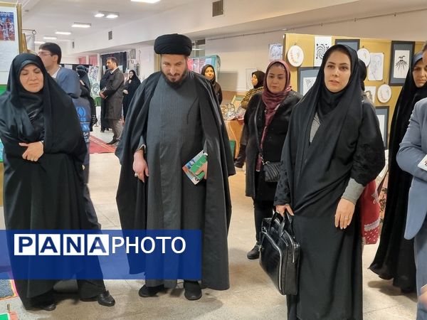 نمایشگاه تجلی امید ۲ در منطقه ۱۳ 