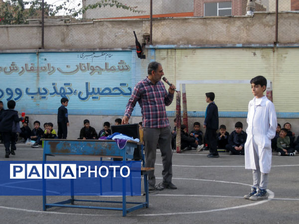 اجرای مانور زلزله در دبستان سمیه قم