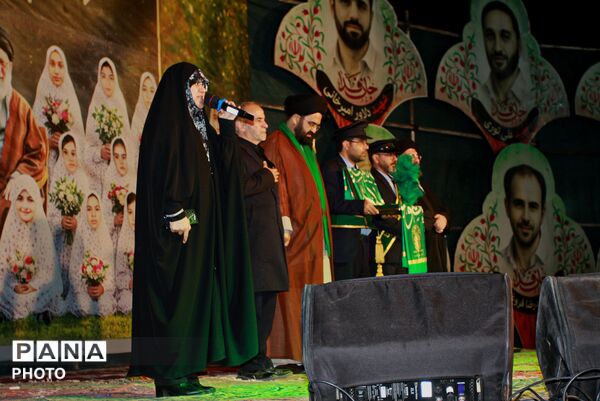 جشن میلاد حضرت معصومه (س) و روز دختر در سبزه میدان زنجان